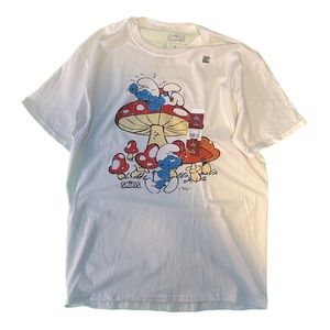 The Smurfs Mushrooms White Medium Graphic T-Shirt - Smurf Mushrooms